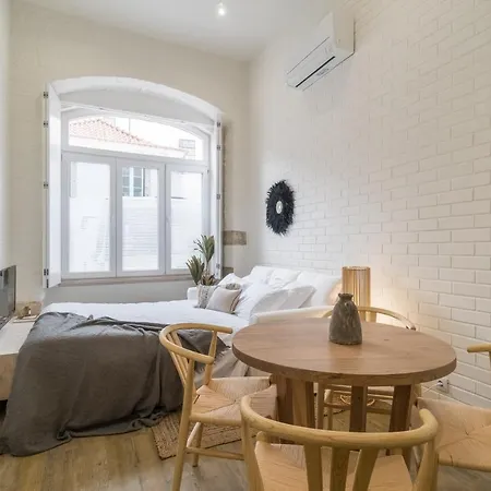 Apartament Casa Boma - Design With Private Vegetal Terrace - Lapa Vii Lizbona